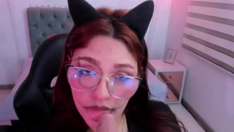 Camila Osorio online show from 01-30-25, 04:06