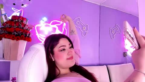 Camila Osorio online show from 10-04-25, 09:02