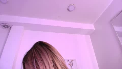 CamiilaGlow online show from 10-27-25, 06:12