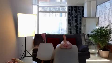 Camil online show from 01-19-25, 02:28