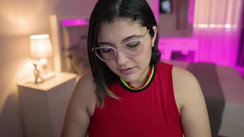 Camila buitrago online show from 12-15-24, 09:09