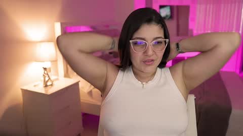 Camila buitrago online show from 12-19-24, 10:10