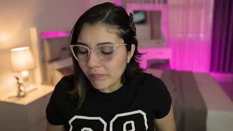 Camila buitrago online show from 01-11-25, 09:57