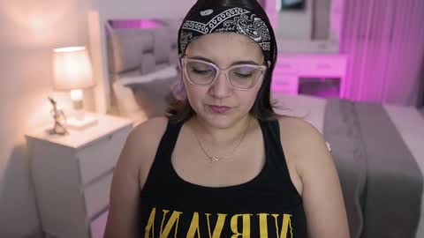 Camila buitrago online show from 01-25-25, 12:59