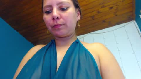 camila online show from 01-21-25, 04:27