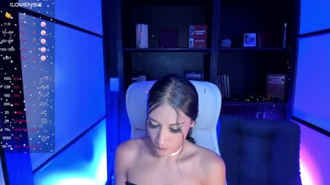 Snapshot of camila_harperr chatting on 01-24-25, 08:34 C A M I L A online show from 01-24-25, 08:34