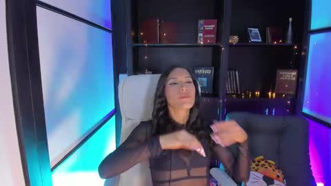 Snapshot of camila_harperr chatting on 02-03-25, 03:42 C A M I L A online show from 02-03-25, 03:42