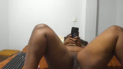 Camila online show from 03-01-25, 05:52