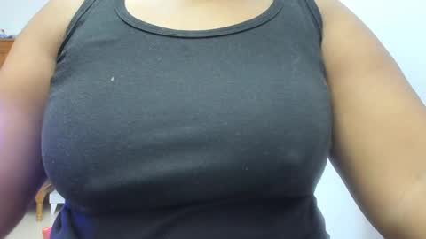 Camila online show from 09-23-25, 06:05