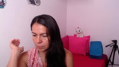 Camila Vargas online show from 04-02-26, 10:07