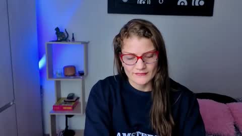 Snapshot of camila_ventura chatting on 11-10-25, 07:57 Camila ventura online show from 11-10-25, 07:57