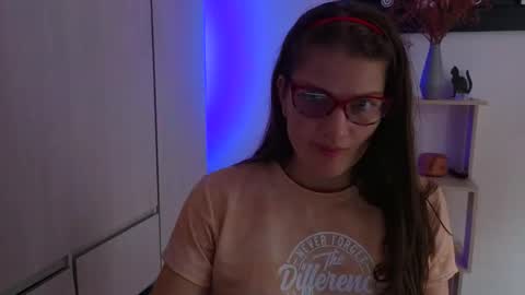 Snapshot of camila_ventura chatting on 11-16-25, 08:36 Camila ventura online show from 11-16-25, 08:36