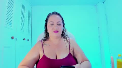 Snapshot of camilaa_foxxx chatting on 01-12-25, 05:54 camilaa foxxx online show from 01-12-25, 05:54