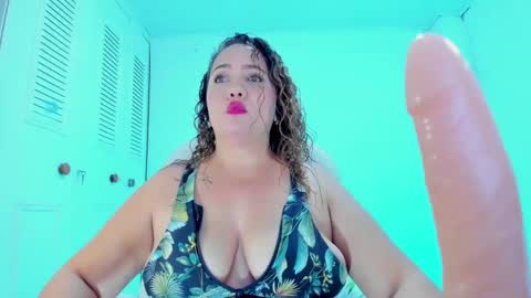 Snapshot of camilaa_foxxx chatting on 02-04-25, 08:06 camilaa foxxx online show from 02-04-25, 08:06
