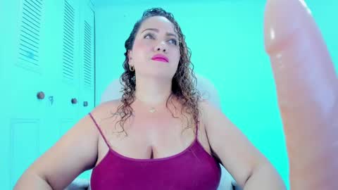 Snapshot of camilaa_foxxx chatting on 03-04-25, 11:43 camilaa foxxx online show from 03-04-25, 11:43
