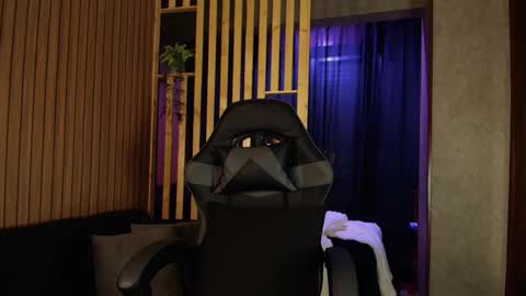    online show from 03-24-26, 07:13