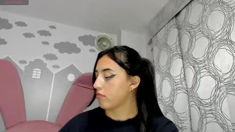 Camila  online show from 03-04-25, 03:22