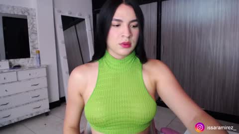 Snapshot of camilaryan chatting on 10-26-25, 06:14 X IGcamiryan01 online show from 10-26-25, 06:14