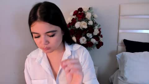 Camila online show from 01-18-25, 11:11