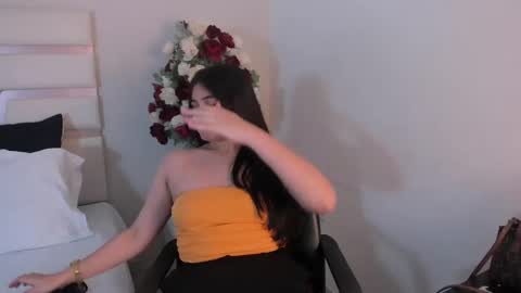 Camila online show from 01-25-25, 08:31