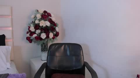 Camila online show from 02-01-25, 02:26