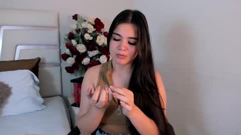 Camila online show from 02-26-25, 09:27