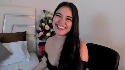 Camila online show from 03-10-25, 11:06