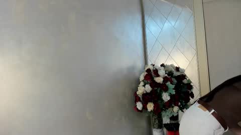 Camila online show from 09-19-25, 07:47