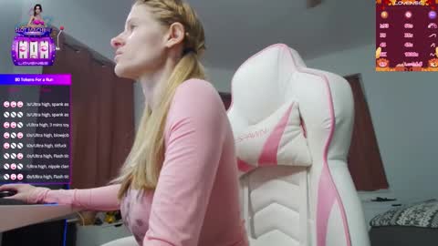 Snapshot of camillacassidy chatting on 11-21-25, 06:56 CamillaCassidy online show from 11-21-25, 06:56