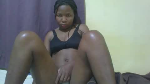 Snapshot of camillah_sweet chatting on 12-01-25, 12:54 camillah_sweet online show from 12-01-25, 12:54