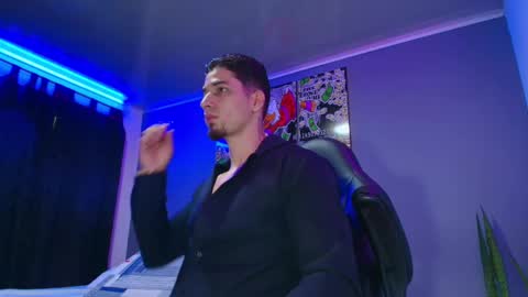 CAMILO  online show from 11-20-25, 01:44