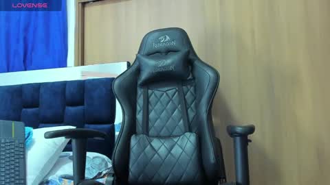 Camilo Bass online show from 01-31-25, 01:22