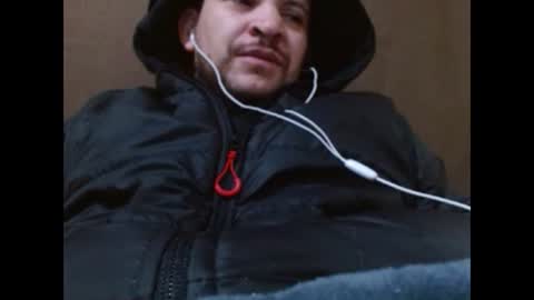 Snapshot of camiloking17 chatting on 02-05-25, 07:07 camilo online show from 02-05-25, 07:07