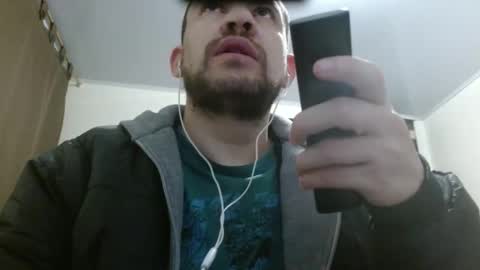 Snapshot of camiloking17 chatting on 02-24-25, 09:32 camilo online show from 02-24-25, 09:32