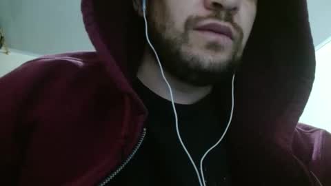 Snapshot of camiloking17 chatting on 03-03-25, 03:30 camilo online show from 03-03-25, 03:30