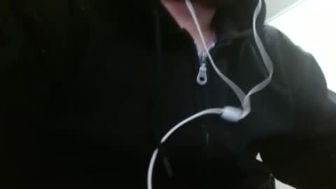 Snapshot of camiloking17 chatting on 10-09-25, 08:12 camilo online show from 10-09-25, 08:12