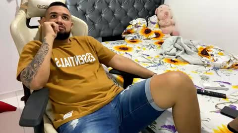 camilow777 online show from 10-06-25, 04:10