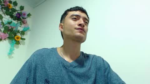 Snapshot of camiloyw2 chatting on 02-02-26, 05:28 CAMILO online show from 02-02-26, 05:28