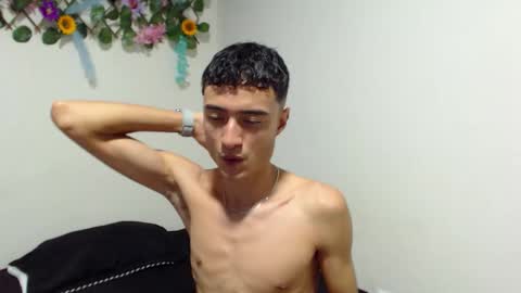 Snapshot of camiloyw2 chatting on 02-03-26, 02:10 CAMILO online show from 02-03-26, 02:10