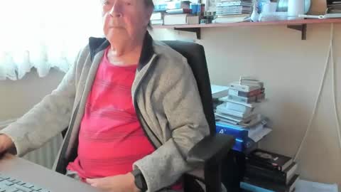 Snapshot of cammee chatting on 02-02-25, 03:28 Cammee online show from 02-02-25, 03:28