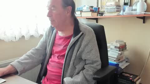 Snapshot of cammee chatting on 02-03-25, 12:14 Cammee online show from 02-03-25, 12:14