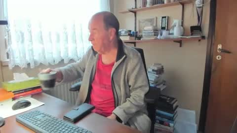 Snapshot of cammee chatting on 02-28-25, 08:20 Cammee online show from 02-28-25, 08:20