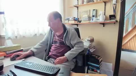 Snapshot of cammee chatting on 03-08-25, 09:17 Cammee online show from 03-08-25, 09:17