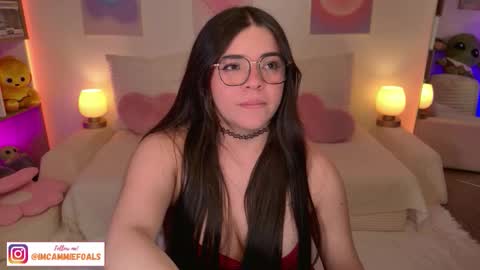 Snapshot of cammiefoalss chatting on 01-17-26, 06:55 Lets reach 200 thumbs up online show from 01-17-26, 06:55