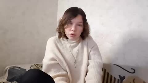 cammyrose_ online show from 10-27-25, 12:42