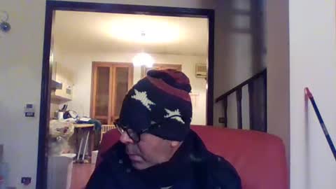 Cristian online show from 03-04-25, 03:44