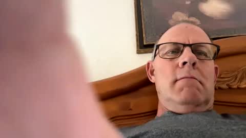 Snapshot of camperjay chatting on 10-24-25, 08:27 james online show from 10-24-25, 08:27