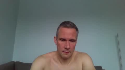 Snapshot of camslave74xx chatting on 01-23-25, 10:43 camslave74xx online show from 01-23-25, 10:43