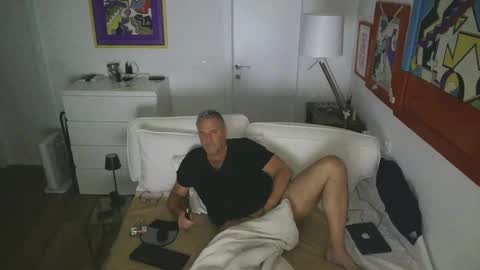 Snapshot of camunication chatting on 02-17-25, 10:58 camunication online show from 02-17-25, 10:58