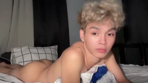 Snapshot of camwithethan chatting on 02-14-26, 01:30 Ethan online show from 02-14-26, 01:30